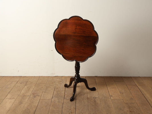 ティルトップテーブル