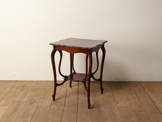 アールヌーヴォーオケージョンテーブル