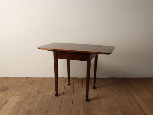 スモールドローリーフテーブル