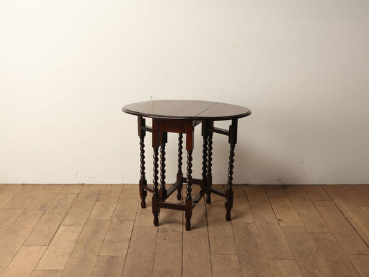 ゲートレッグテーブル