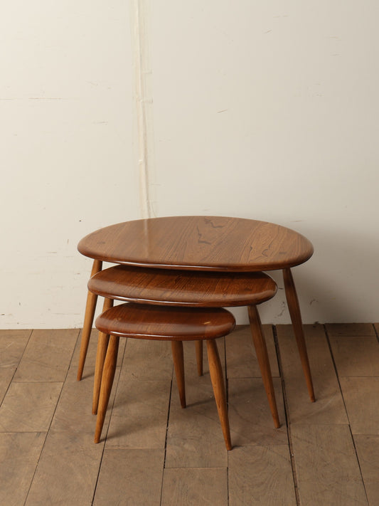ERCOL ネストテーブル