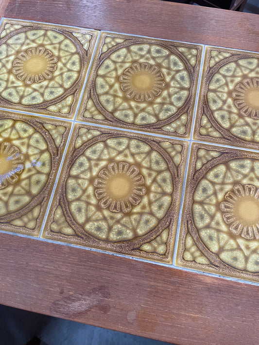 タイルトップティーカート