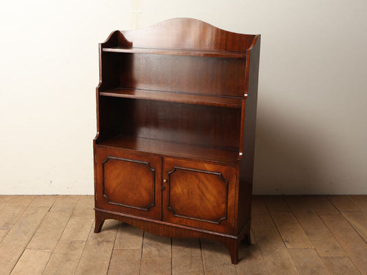 ブックシェルフ