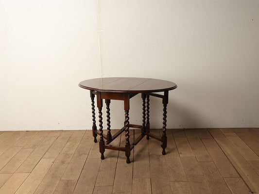 ゲートレッグテーブル