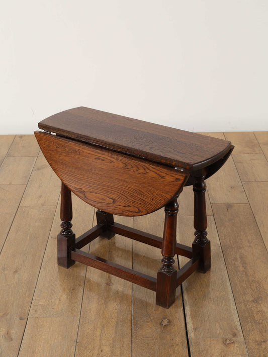 フリップアップコーヒーテーブル