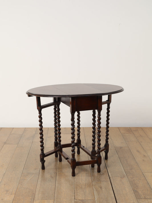 ゲートレッグテーブル