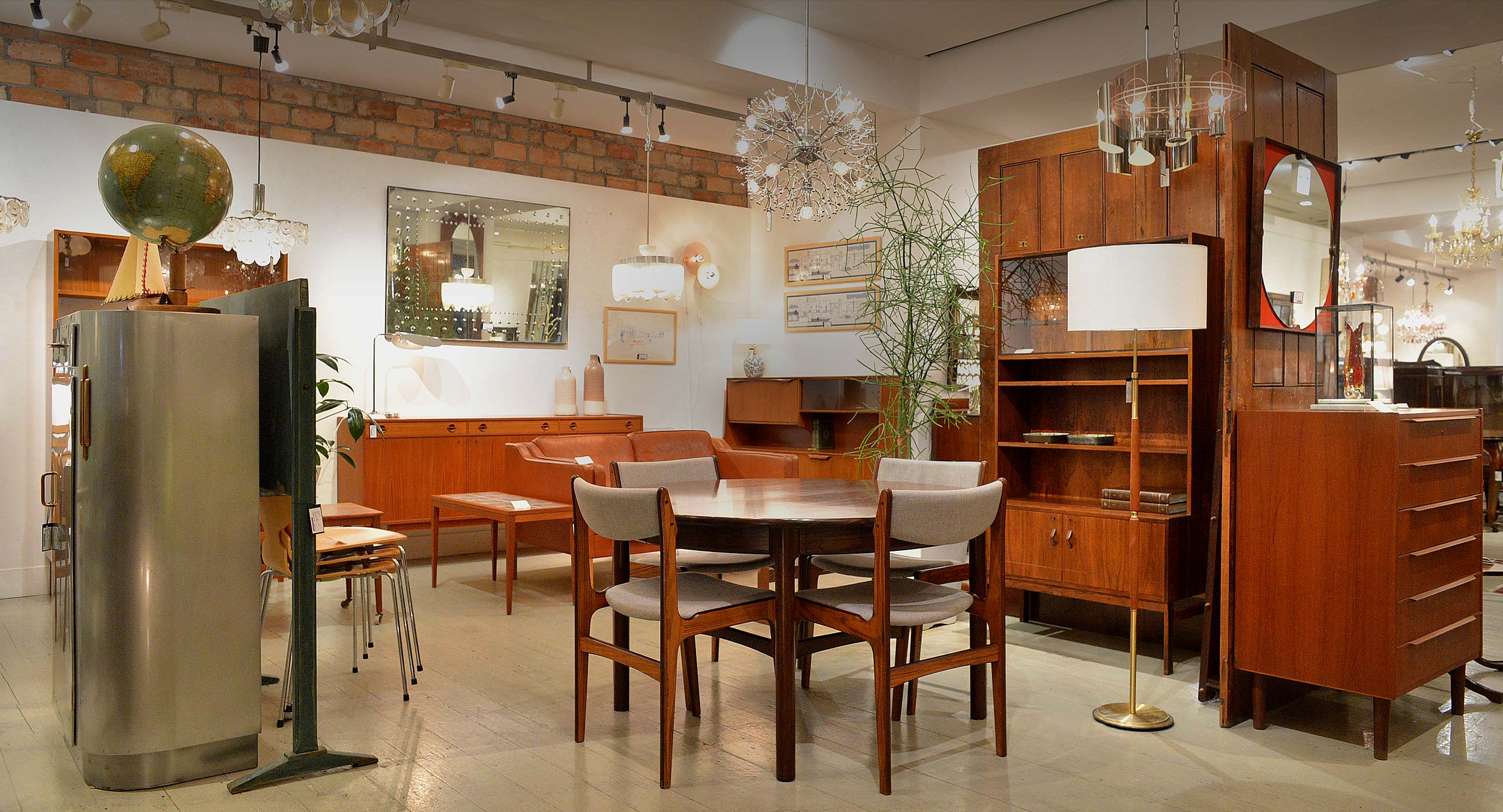 ロイズ・アンティークス 玉川 | ロイズ・アンティークス | ヨーロッパ