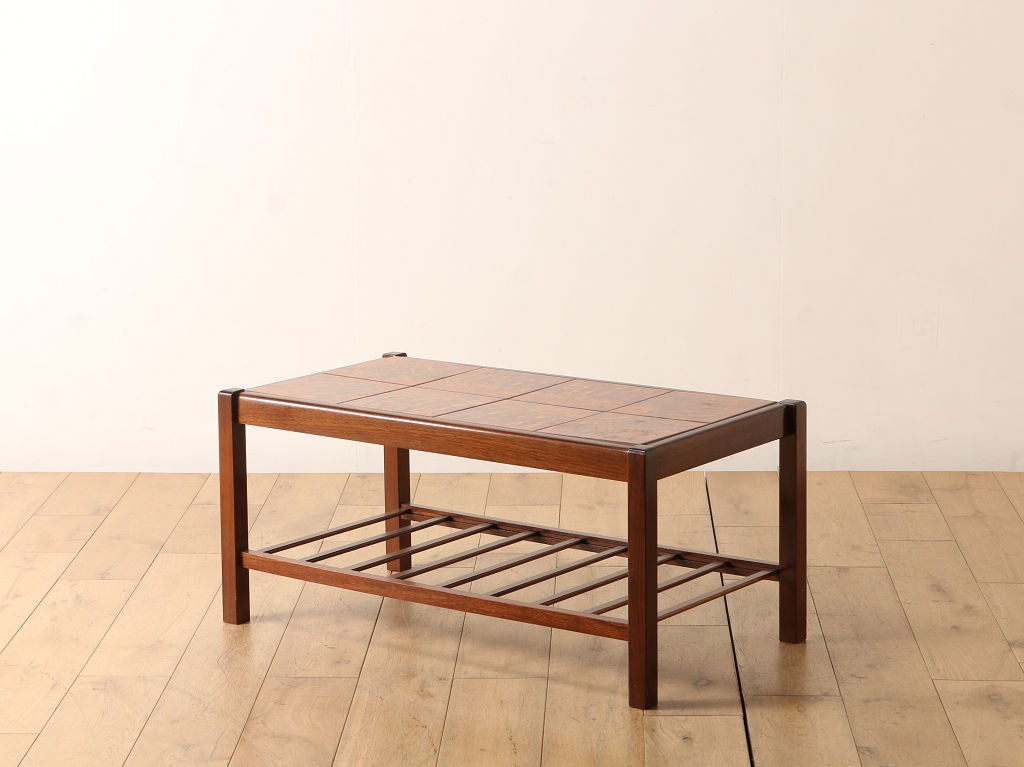 ロイズアンティークス タイルトップコーヒーテーブル タイルトップコーヒーテーブル | ロイズ・アンティークス