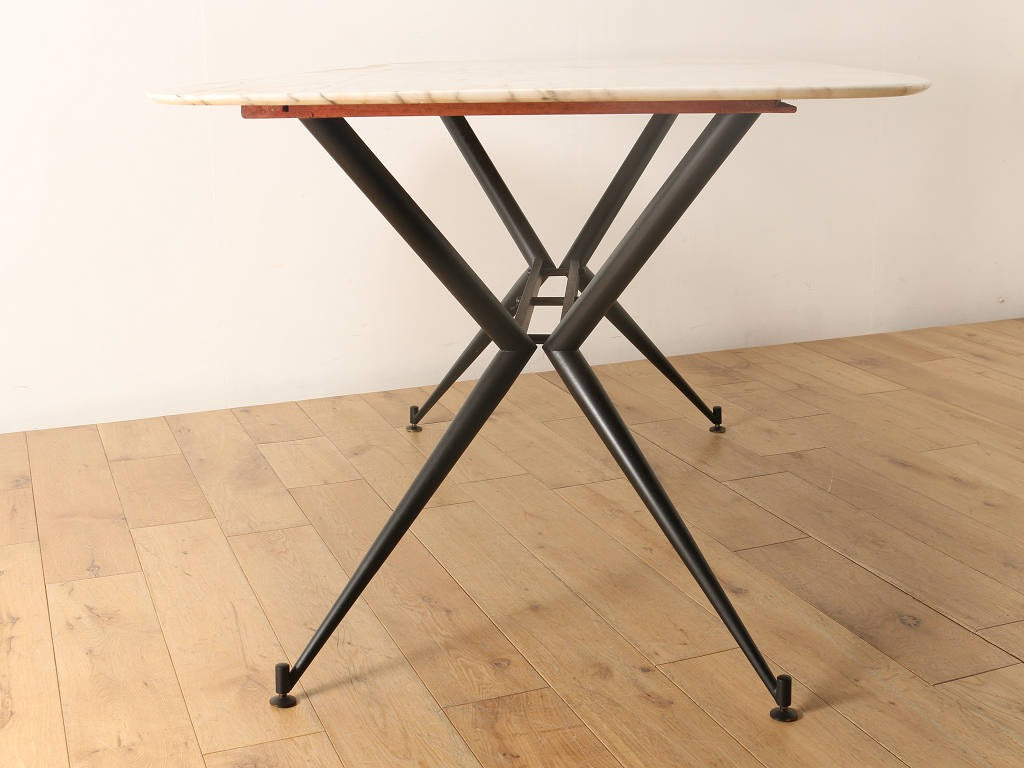 マーブルトップテーブル | ロイズ・アンティークス | ヨーロッパ