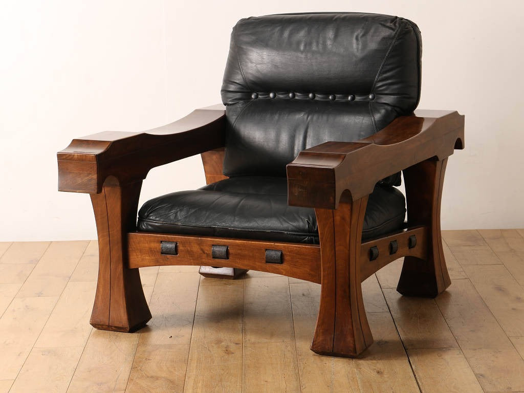 LUCIANO FRIGERIOアームチェア | ロイズ・アンティークス | ヨーロッパ