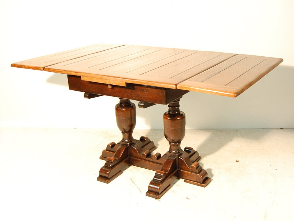 ドローリーフテーブル | ロイズ・アンティークス | ヨーロッパの