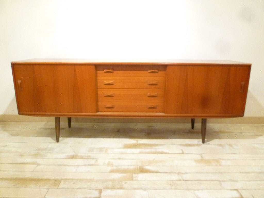 Lloyd's Antiques ロイズアンティークス サイドボード リビング