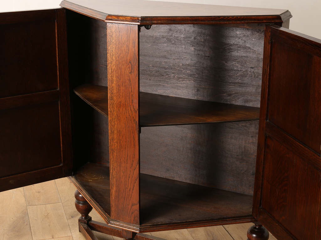 カップボード | ロイズ・アンティークス | ヨーロッパのアンティーク