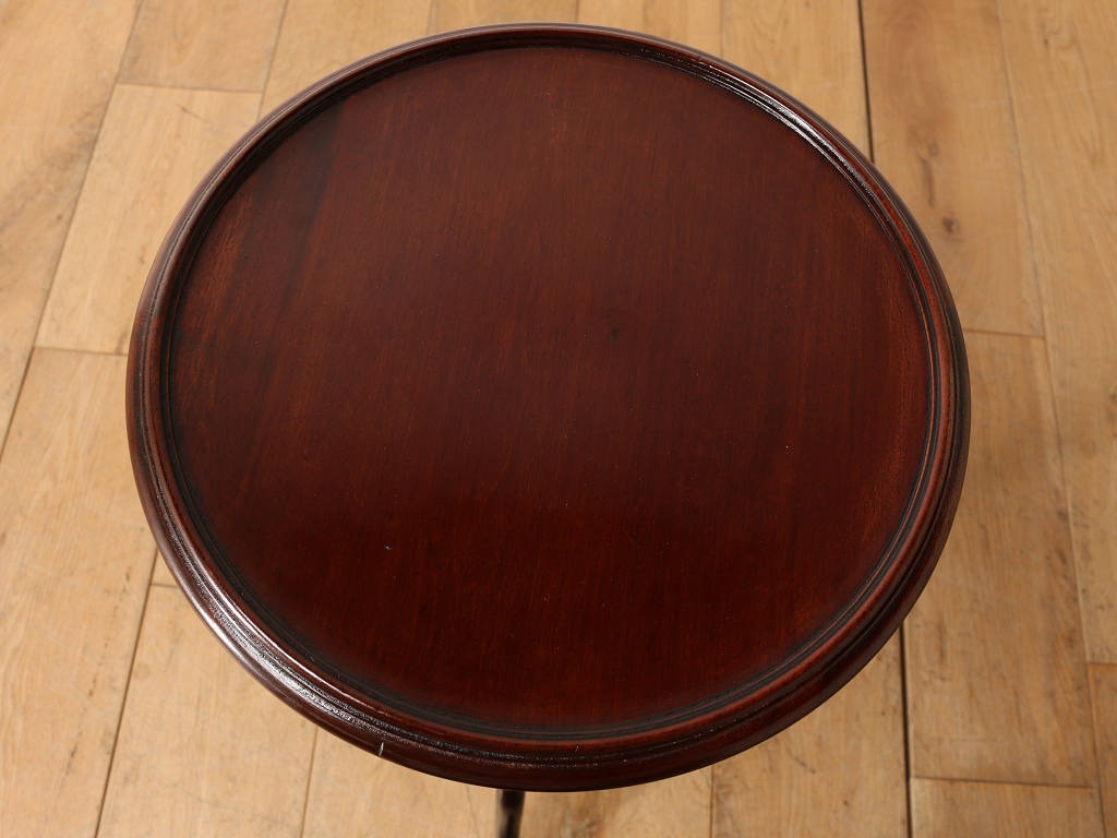 Lloyd's Antiques ワインテーブル ワインテーブル | ロイズ・アンティークス | ヨーロッパのアンティーク