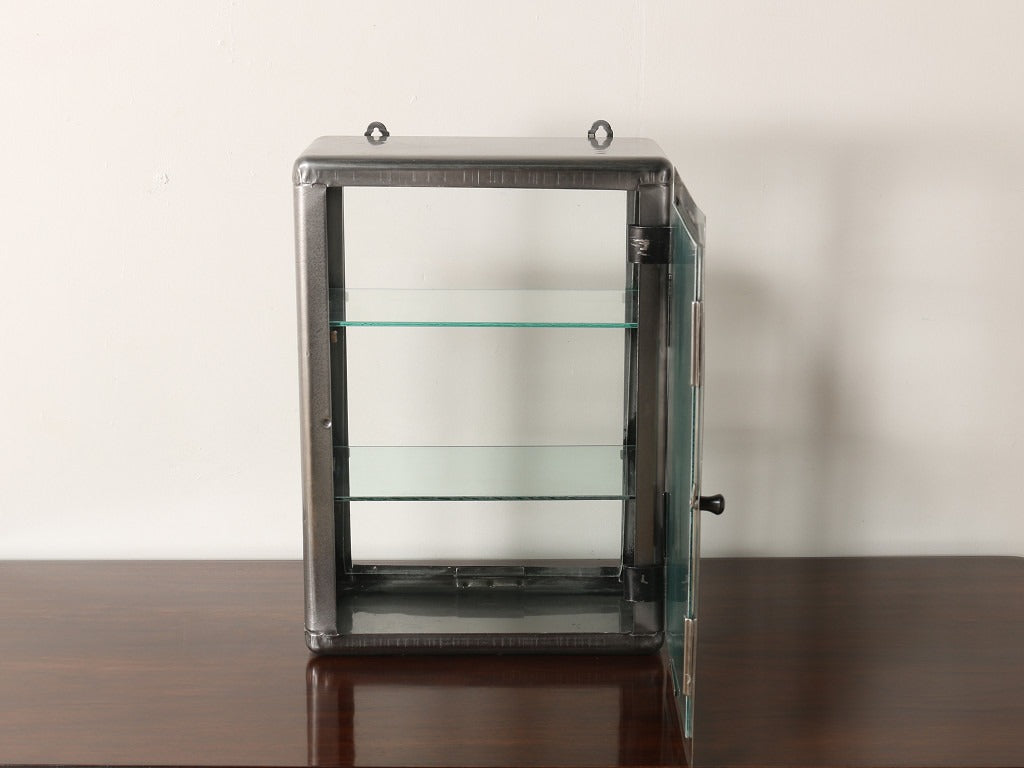 メディカルキャビネット MKB 4ドアキャビネット｜9131110 – 1acspaces