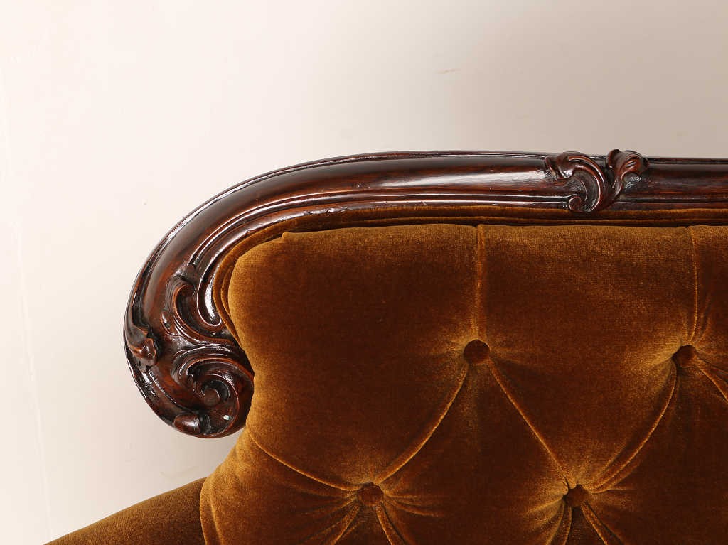 ヴィクトリアンソファ | ロイズ・アンティークス | ヨーロッパの