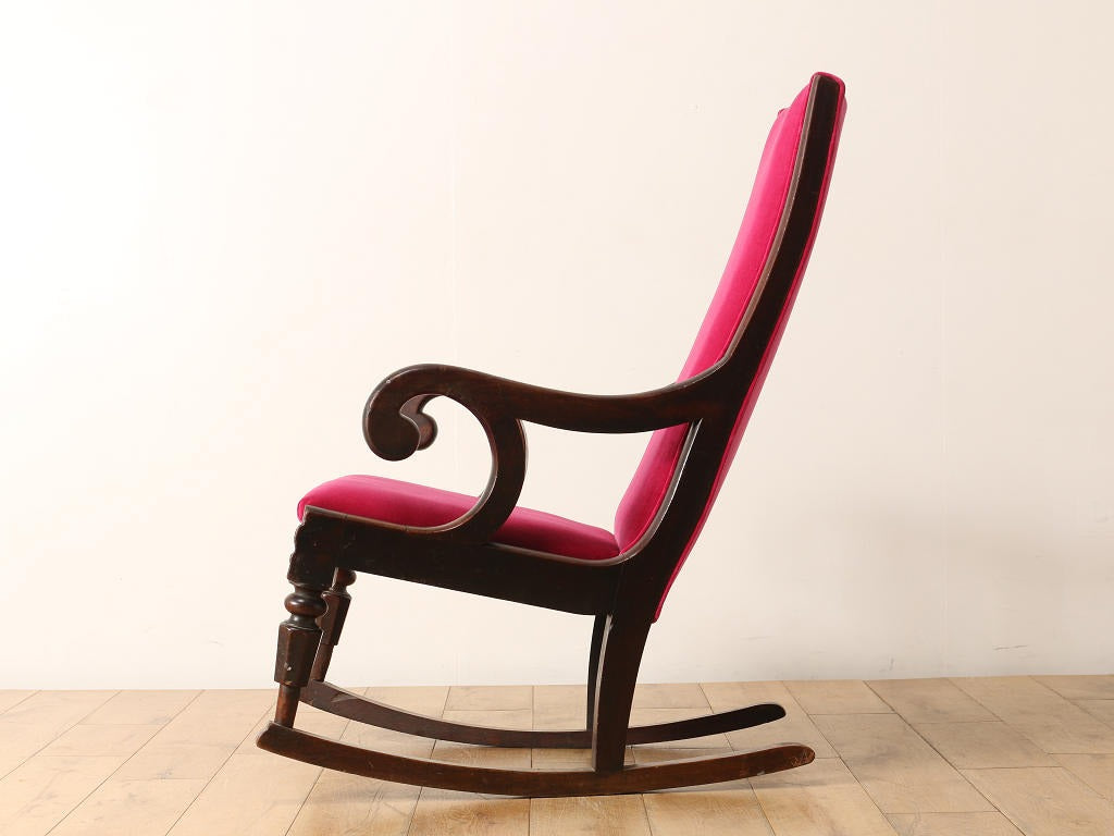 ヴィクトリアンロッキングチェア | ロイズ・アンティークス