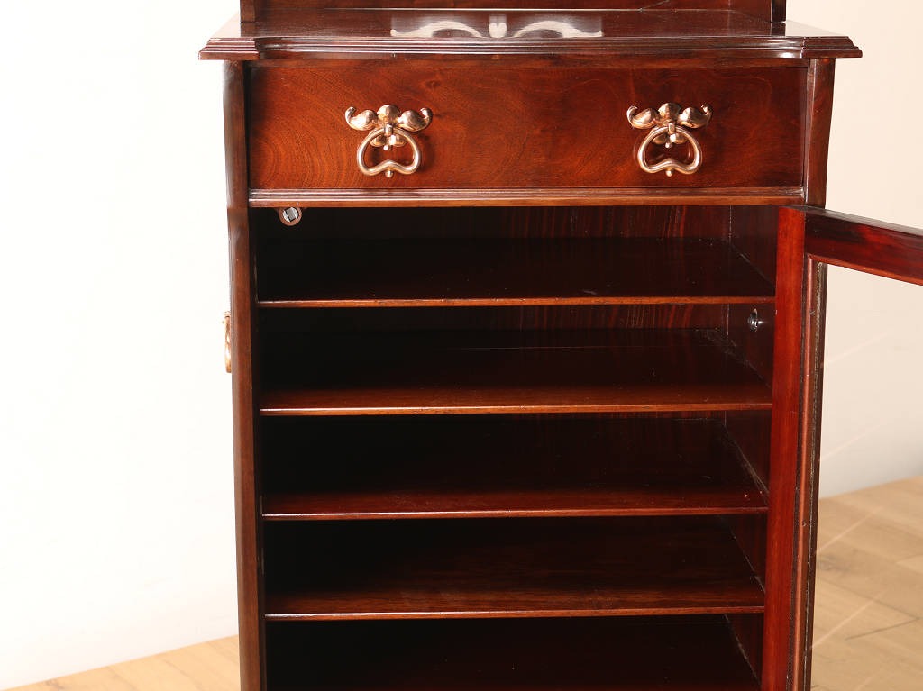 ミュージックキャビネット | ロイズ・アンティークス | ヨーロッパの