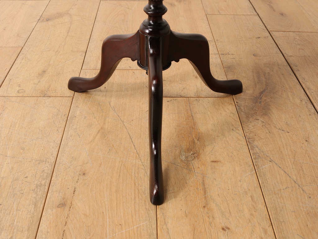 ワインテーブル | ロイズ・アンティークス | ヨーロッパのアンティーク