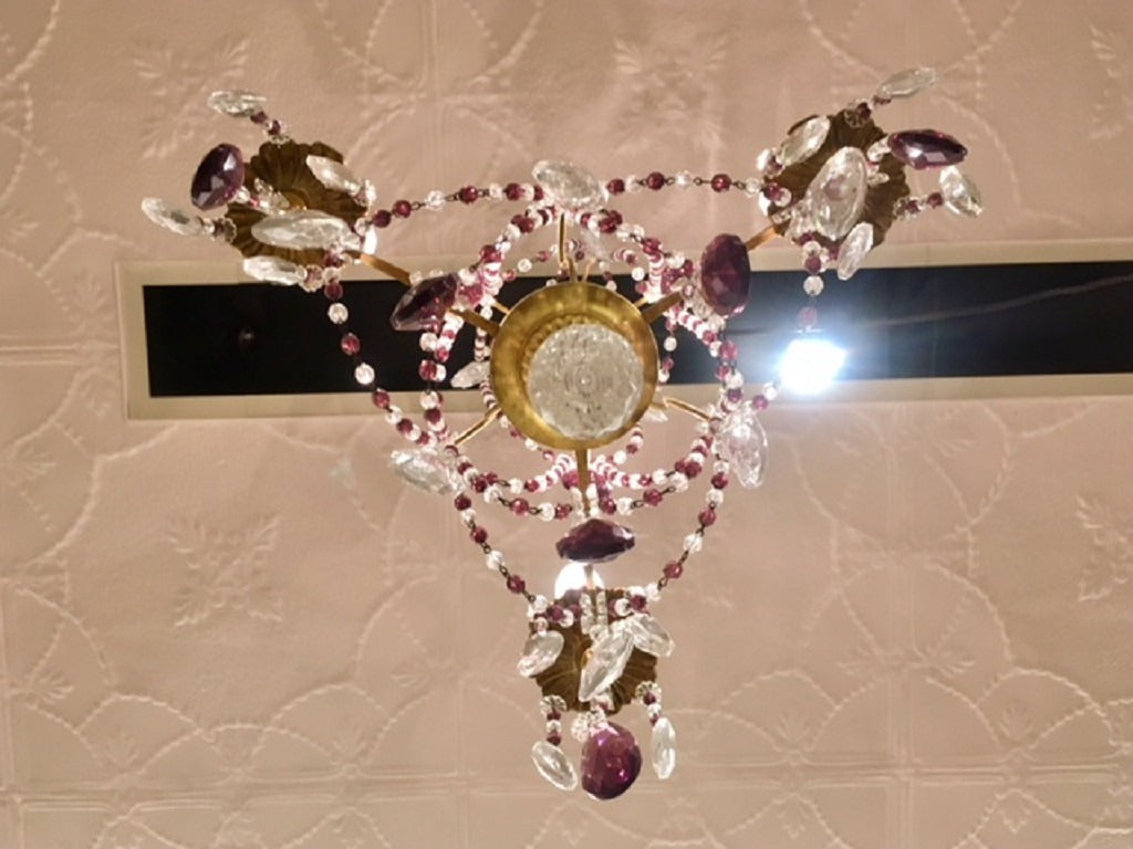 シャンデリア パープル | ロイズ・アンティークス | ヨーロッパの