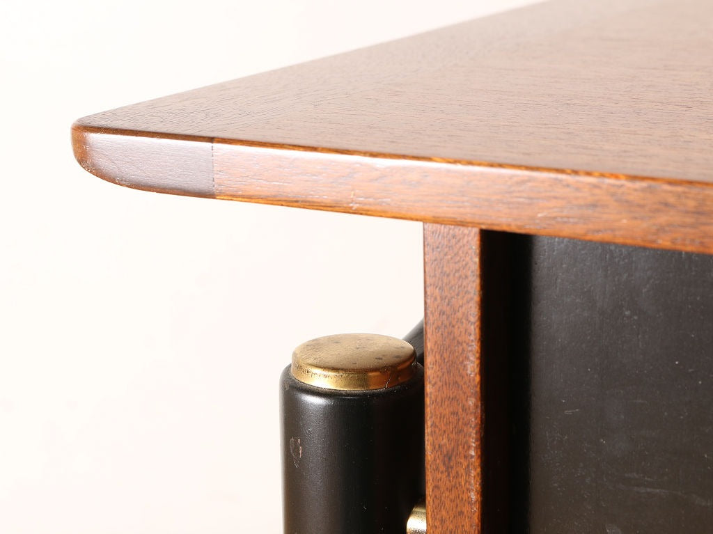 G-PLANサイドテーブル | ロイズ・アンティークス | ヨーロッパの