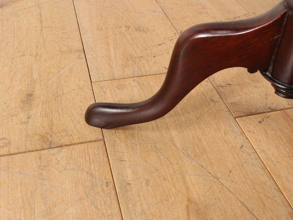 ワインテーブル | ロイズ・アンティークス | ヨーロッパのアンティーク