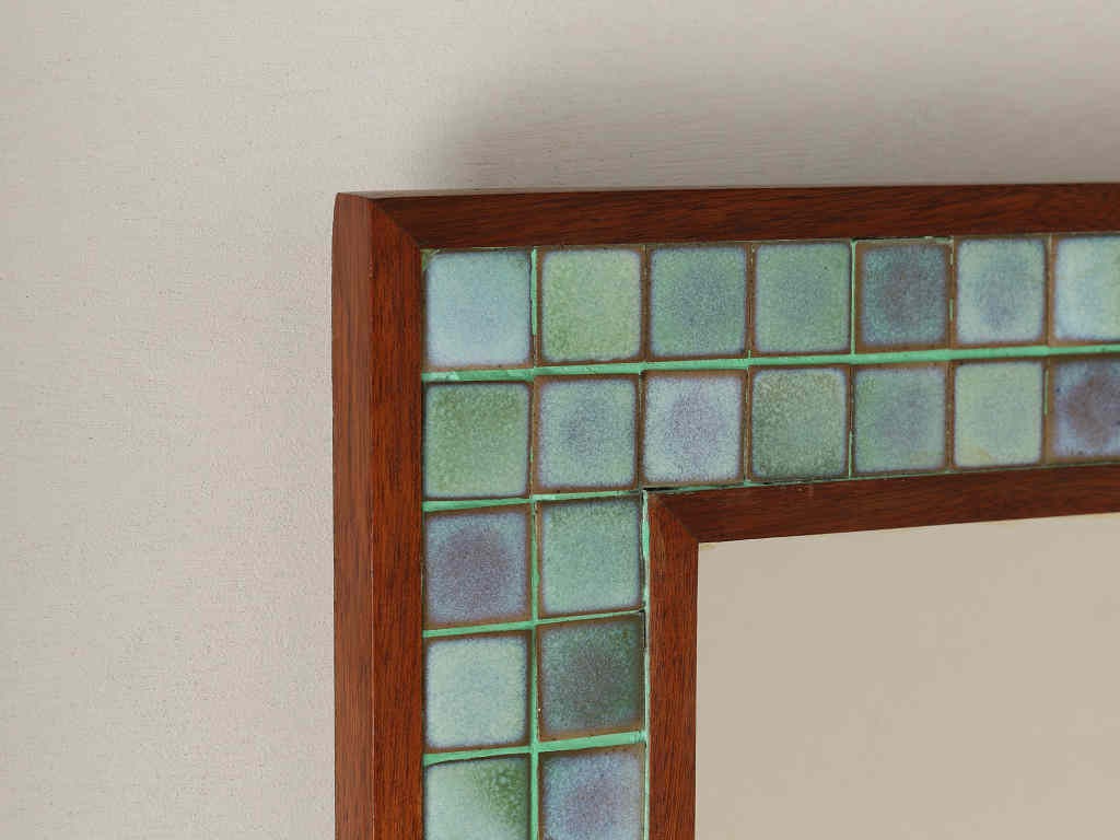 タイルドウォールミラー | ロイズ・アンティークス | ヨーロッパの