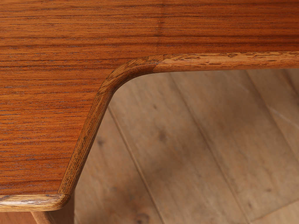 GORAN STRANDデスク | ロイズ・アンティークス | ヨーロッパの