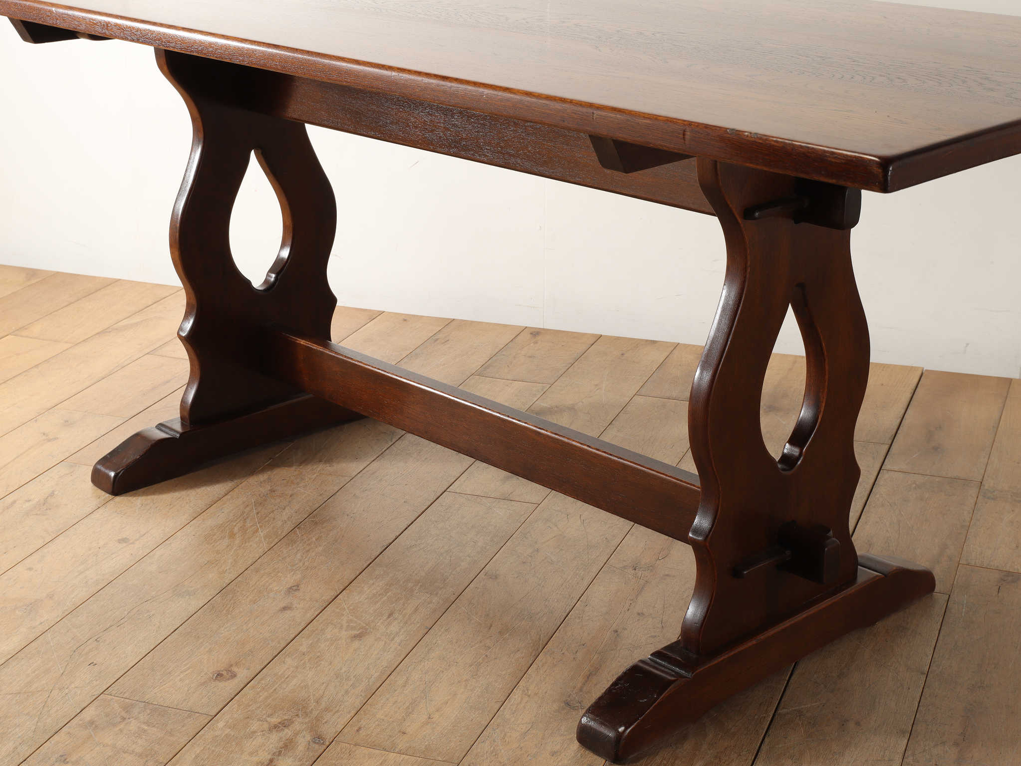 リフェクトリーテーブル | ロイズ・アンティークス | ヨーロッパの