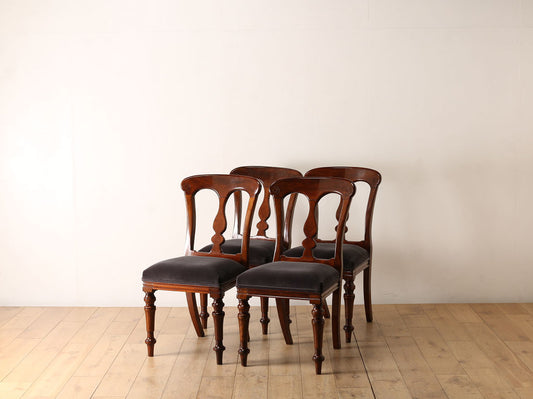 Anonymous Vintage Chair – FreshService® official site