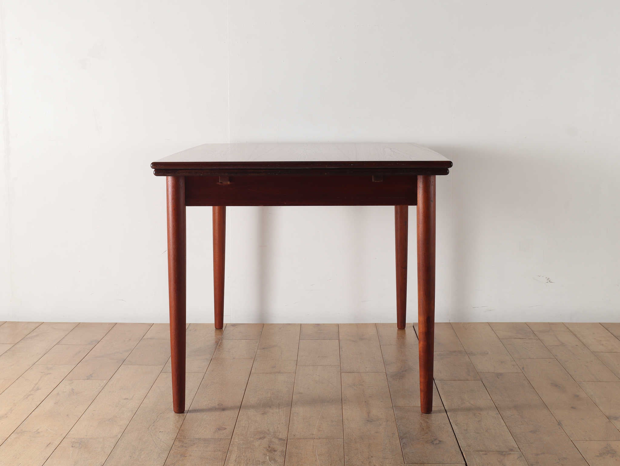 ドローリーフテーブル | ロイズ・アンティークス | ヨーロッパの