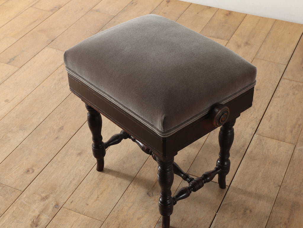 ピアノスツール | ロイズ・アンティークス | ヨーロッパのアンティーク