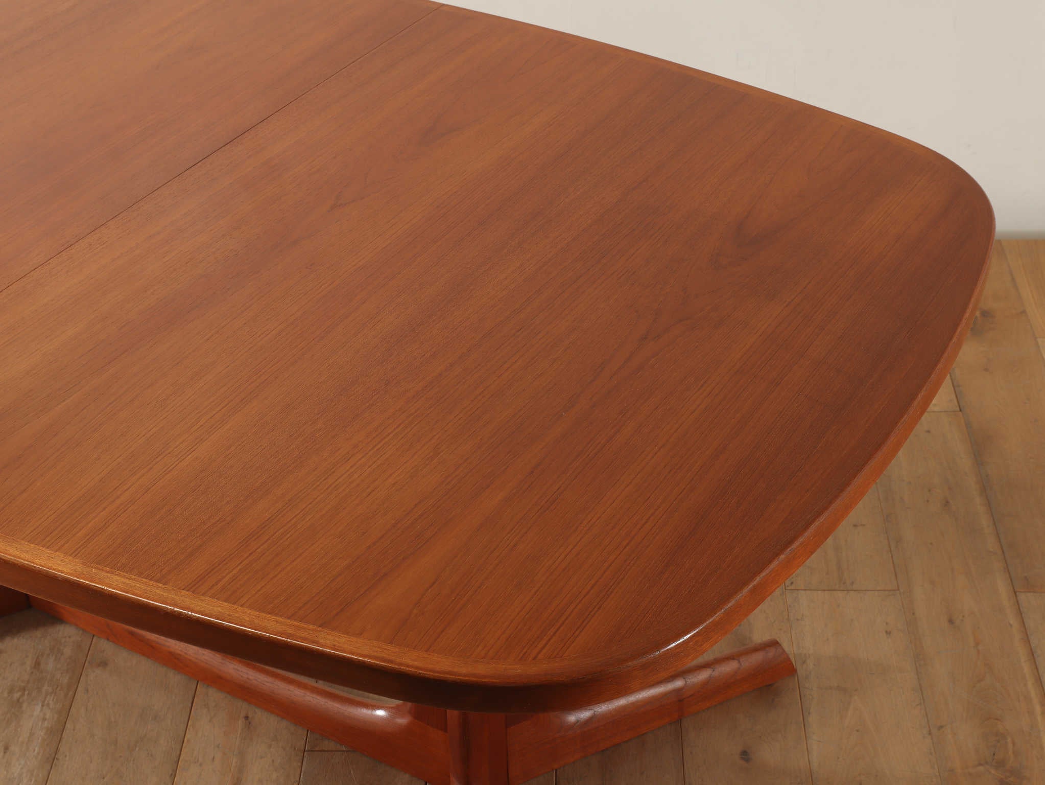 DYRLUND エクステンションテーブル | ロイズ・アンティークス