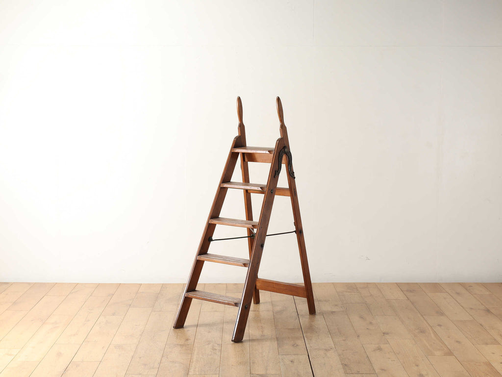 m*s様 L3612-71 英国アンティーク ラダー ステップラダー ガーデニン m*s様 L3612-71 英国アンティーク ラダー ステップラダー ガーデニン m*s様