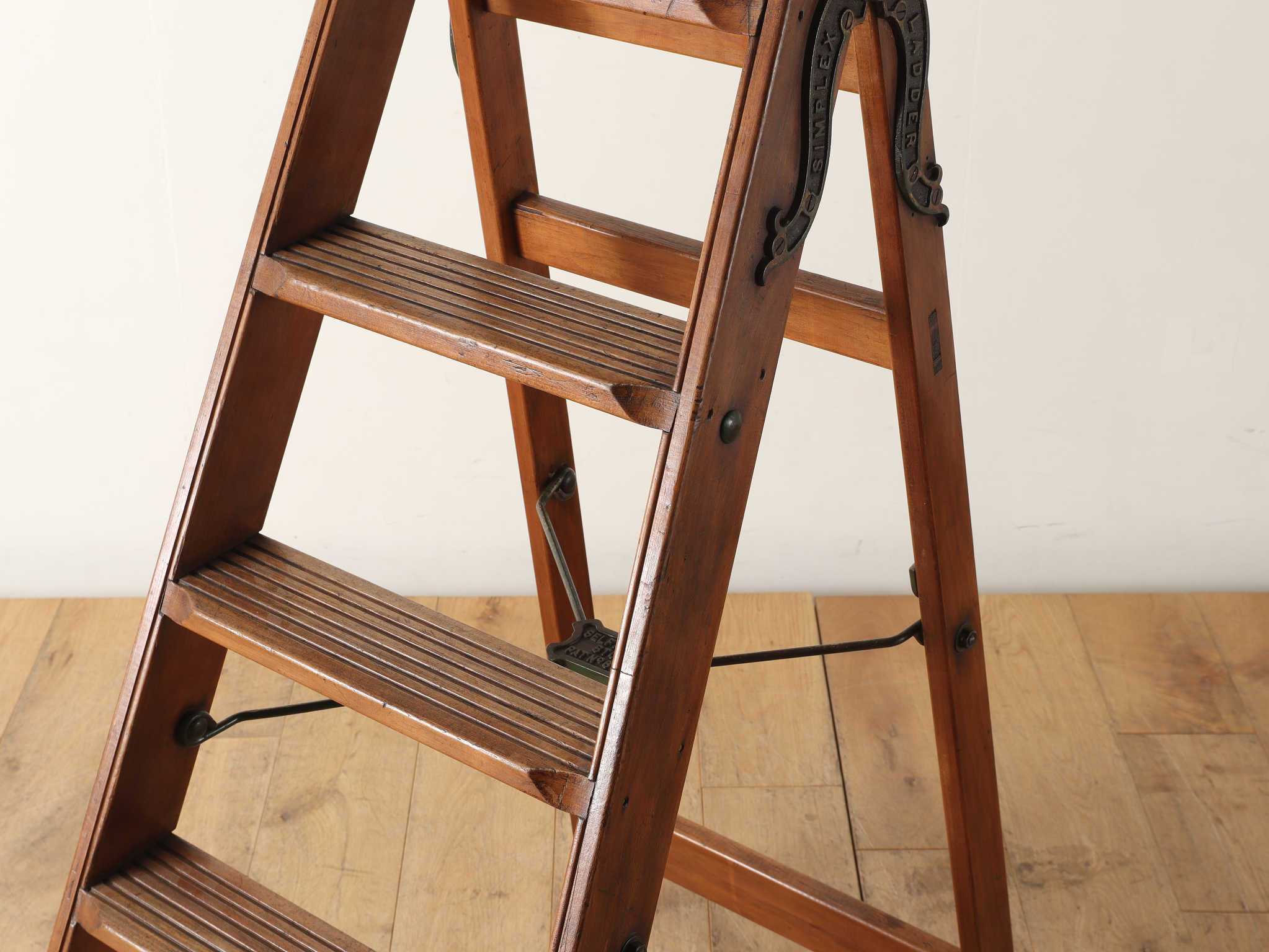 SIMPLEX ステップラダー | ロイズ・アンティークス | ヨーロッパの