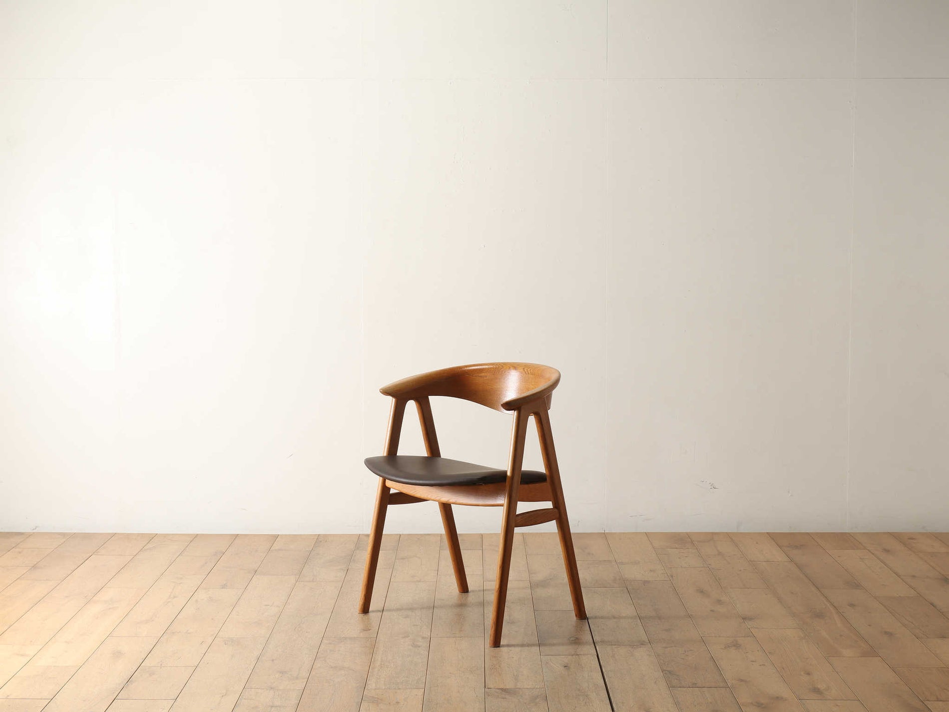アンティーク家具