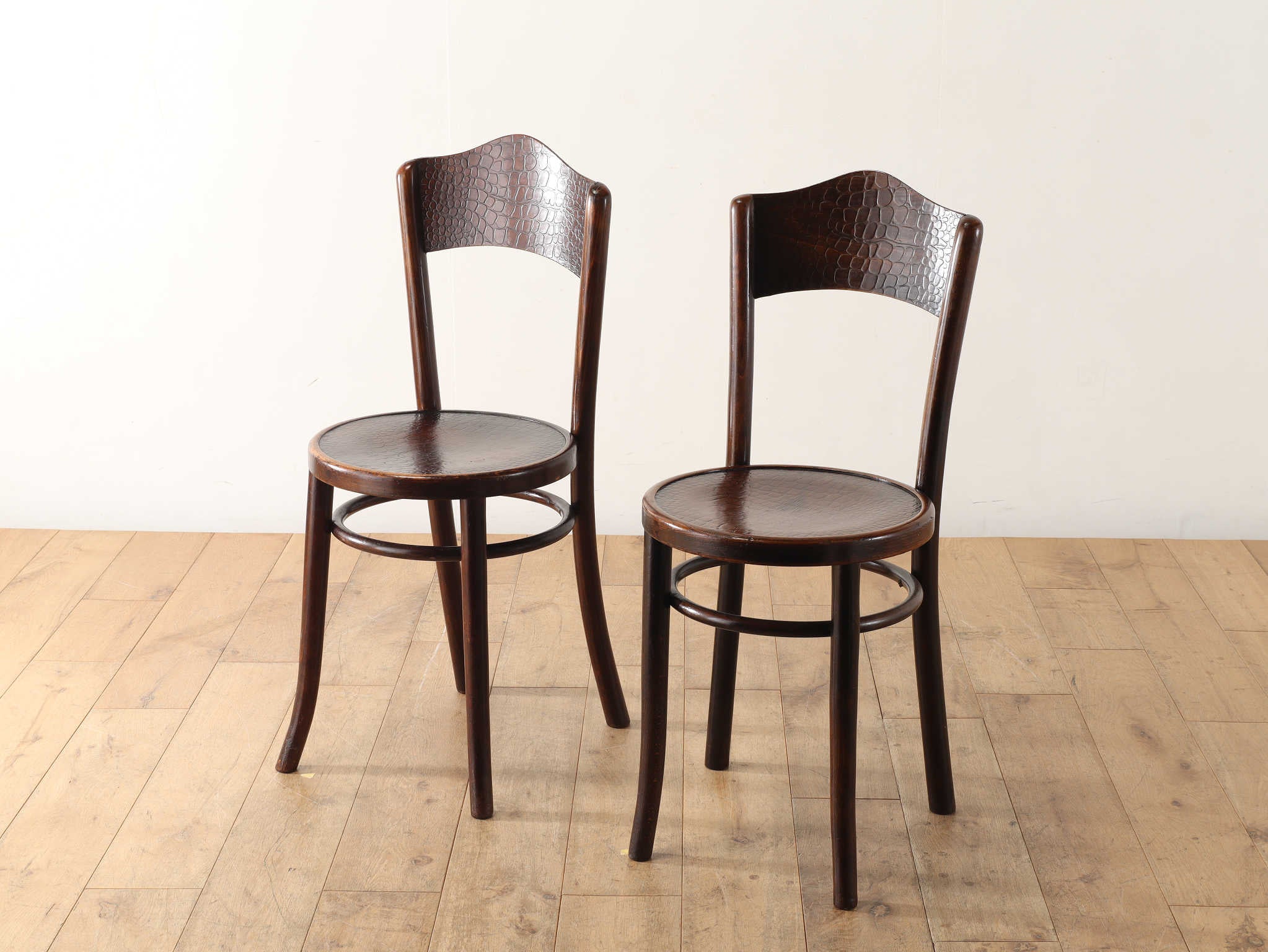 ベントウッドチェア クロコ | ロイズ・アンティークス