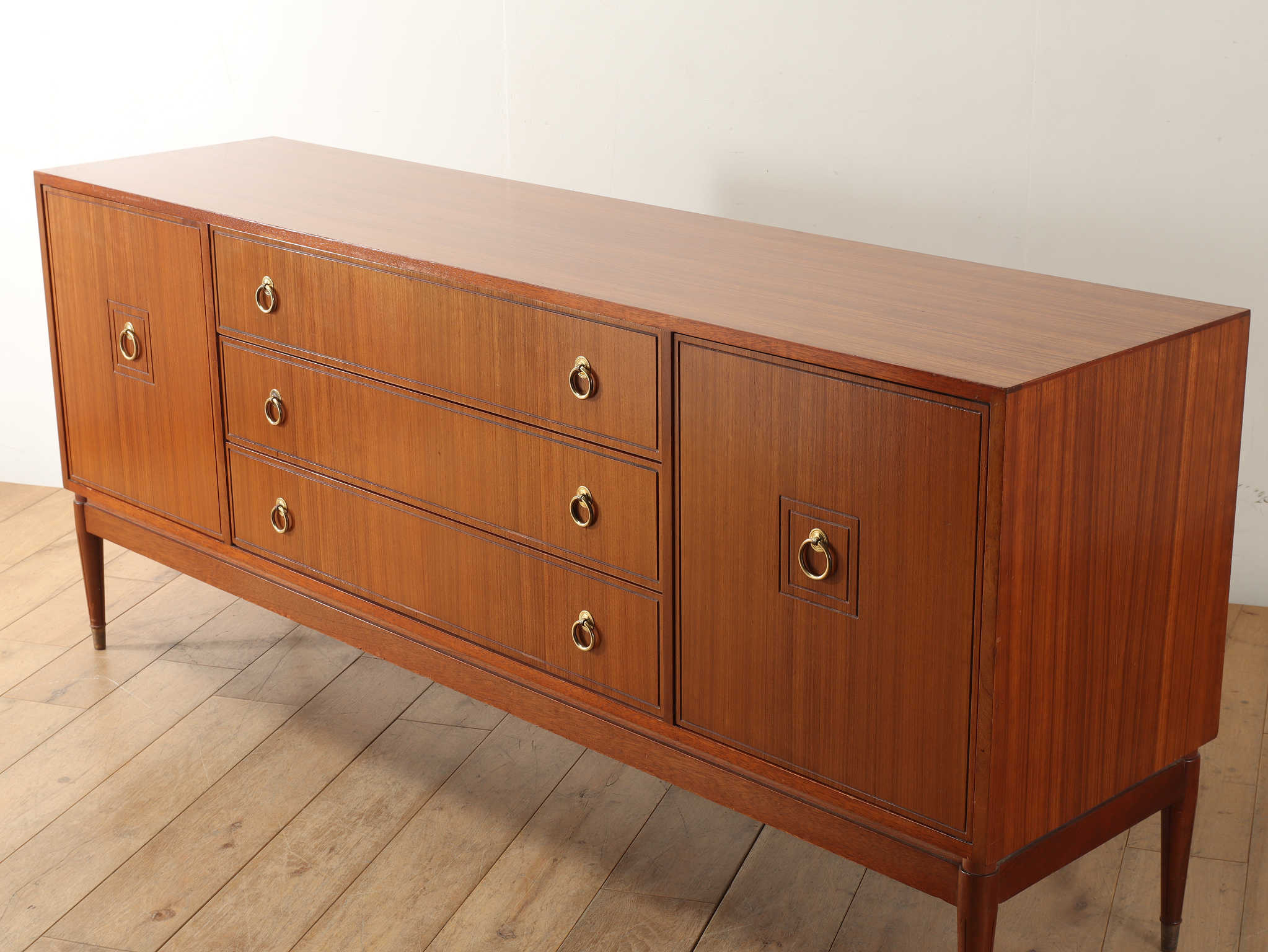 イギリス ミッドセンチュリー サイドボード Greaves & Thomas イギリス GREAVES & THOMAS サイドボード ミッドセンチュリー