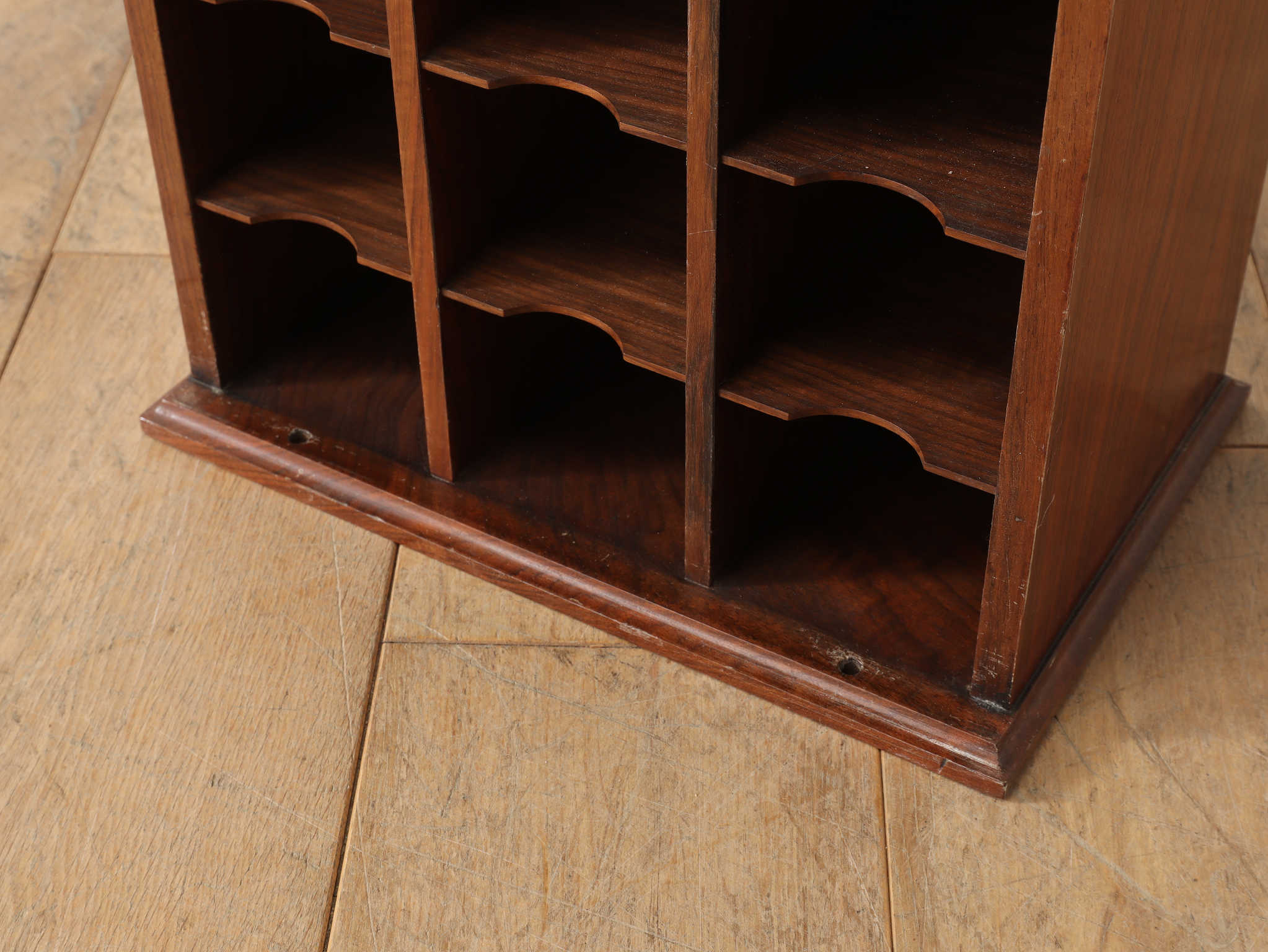 コレクションケース | ロイズ・アンティークス | ヨーロッパの