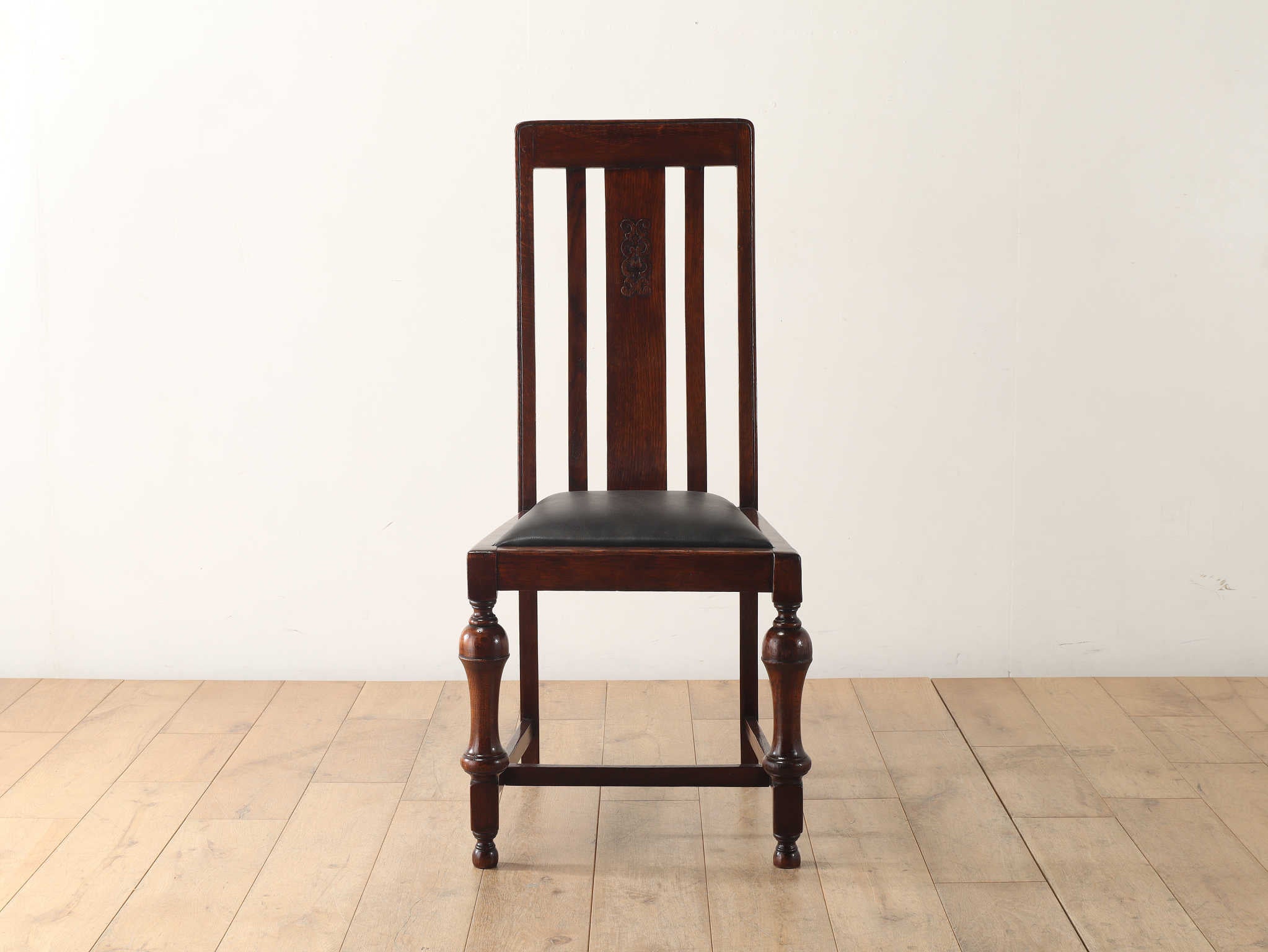 ダイニングチェア | ロイズ・アンティークス | ヨーロッパの