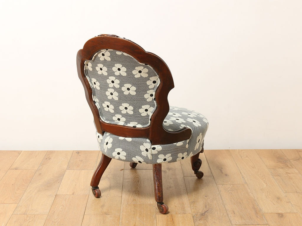 ナーシングチェア | ロイズ・アンティークス | ヨーロッパの