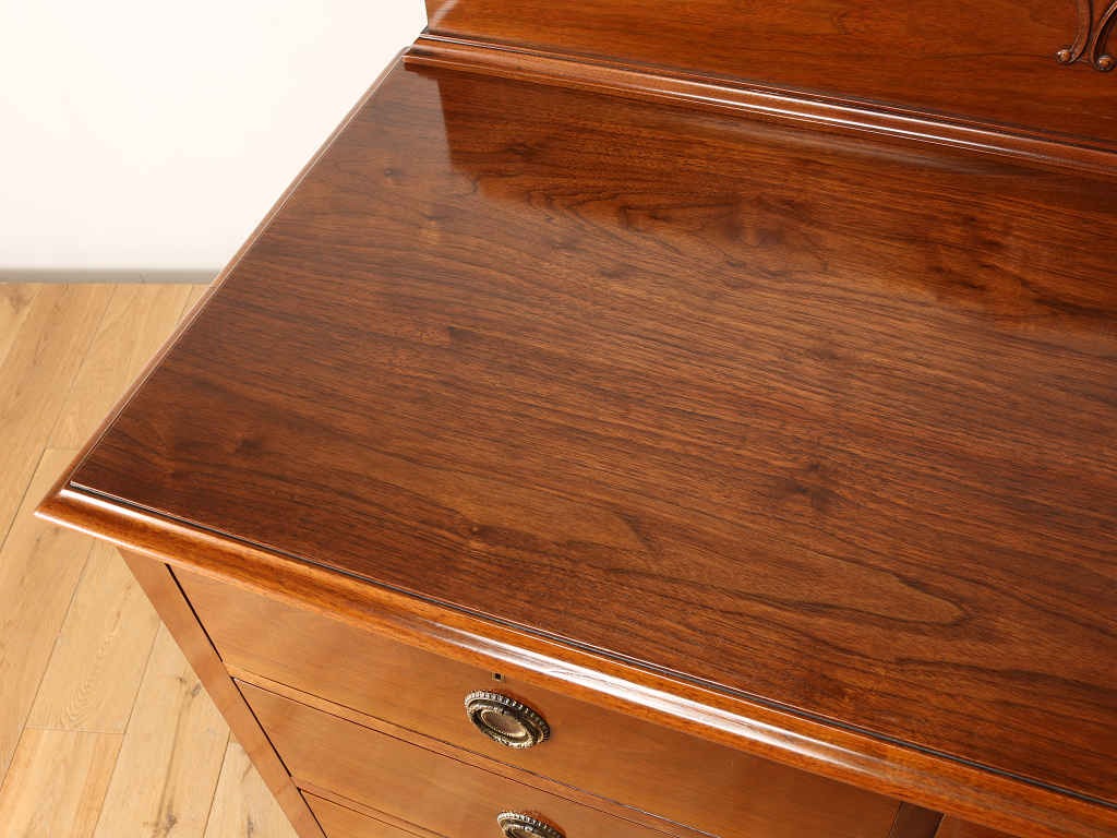 チェスト | ロイズ・アンティークス | ヨーロッパのアンティーク