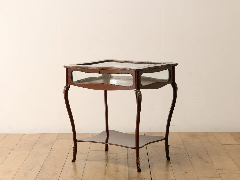 ジュエリーキャビネット | ロイズ・アンティークス | ヨーロッパの