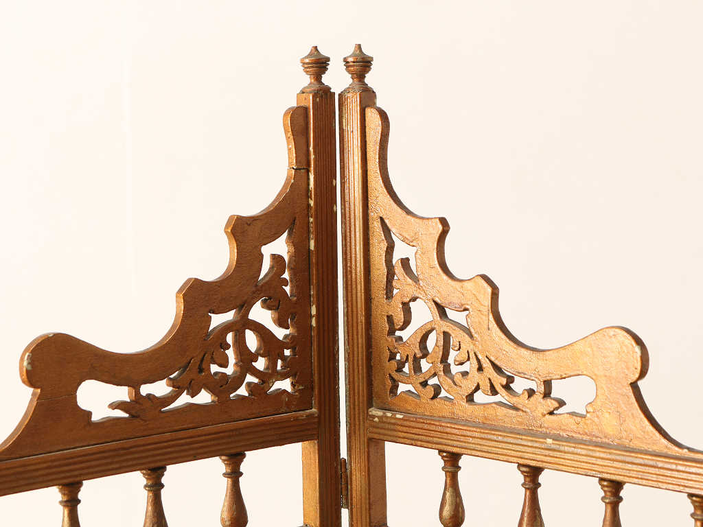 ファイヤースクリーン | ロイズ・アンティークス | ヨーロッパの