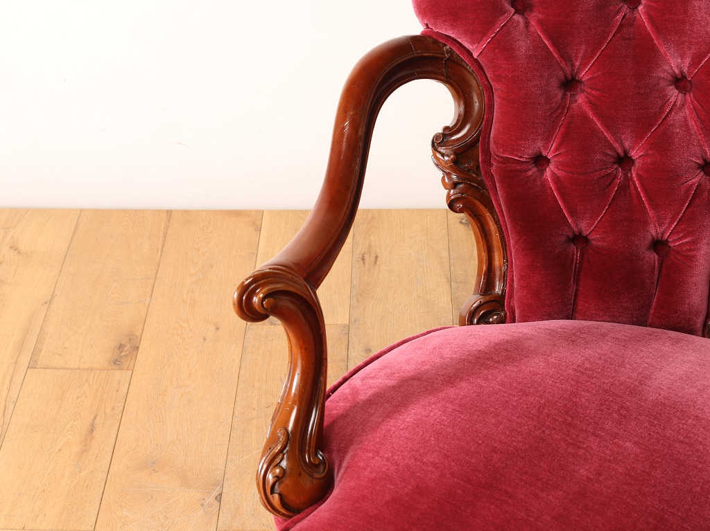 ヴィクトリアンソファ | ロイズ・アンティークス | ヨーロッパの